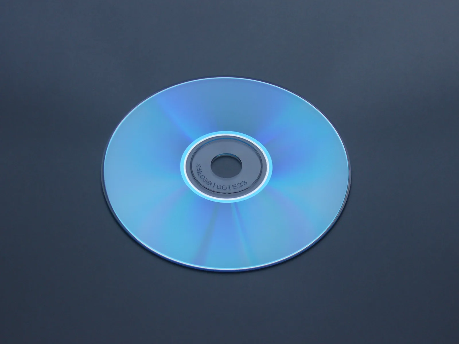CD-ROM ve DVD: Optik Depolama Çağı (1985–1995)